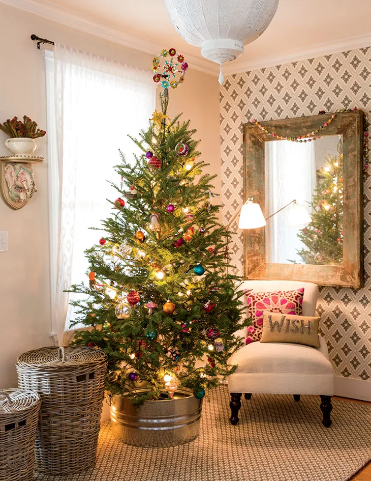 Eclectic Christmas Home Decor | Welcome Home