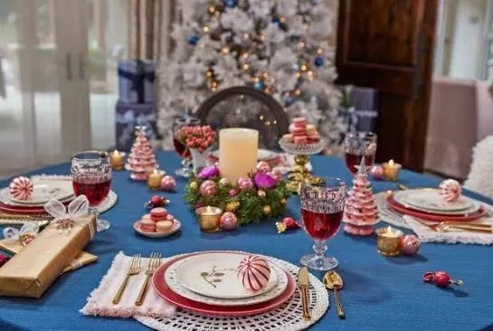 Elegant Christmas Table Topper 40+ Elegant Christmas Centerpiece Ideas For An Unforgettable Dinner 2026