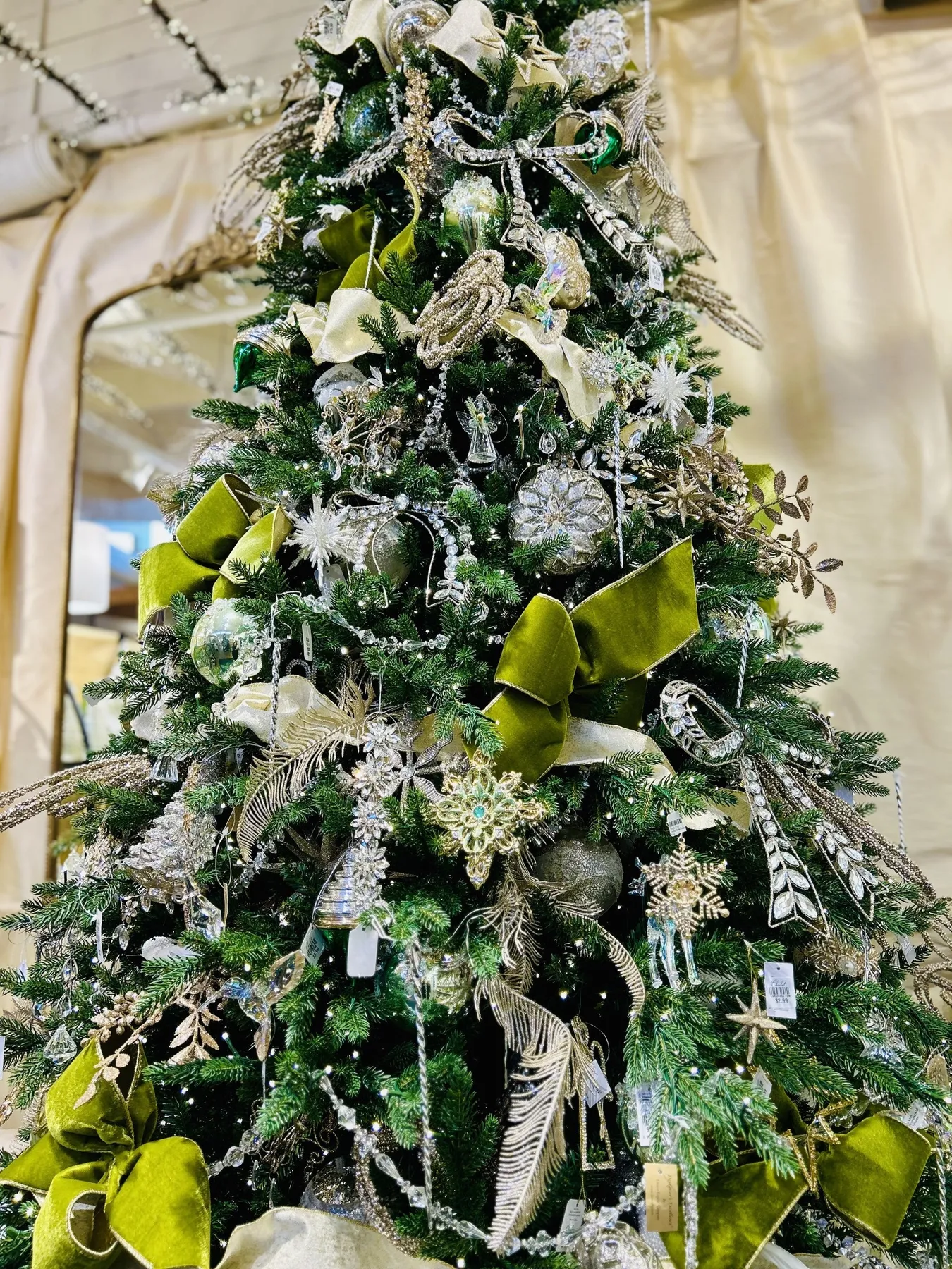 Evergreen Ice – Chalet