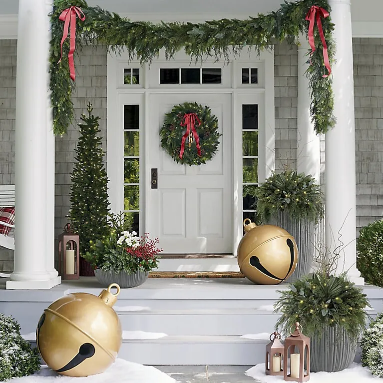 Farmhouse Christmas Cordless Garland | Grandin Road