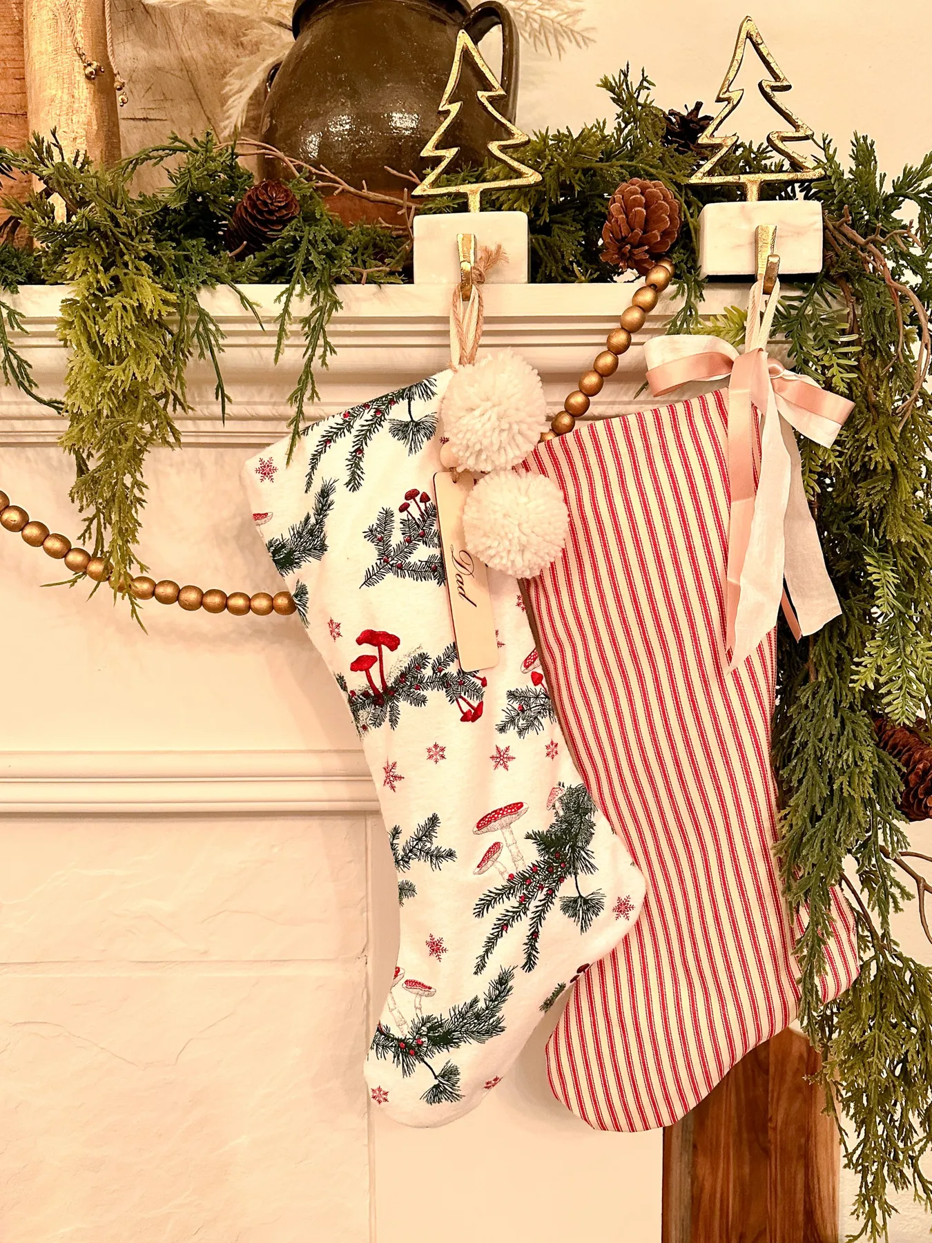 Farmhouse Christmas Decor – Hallstrom Home