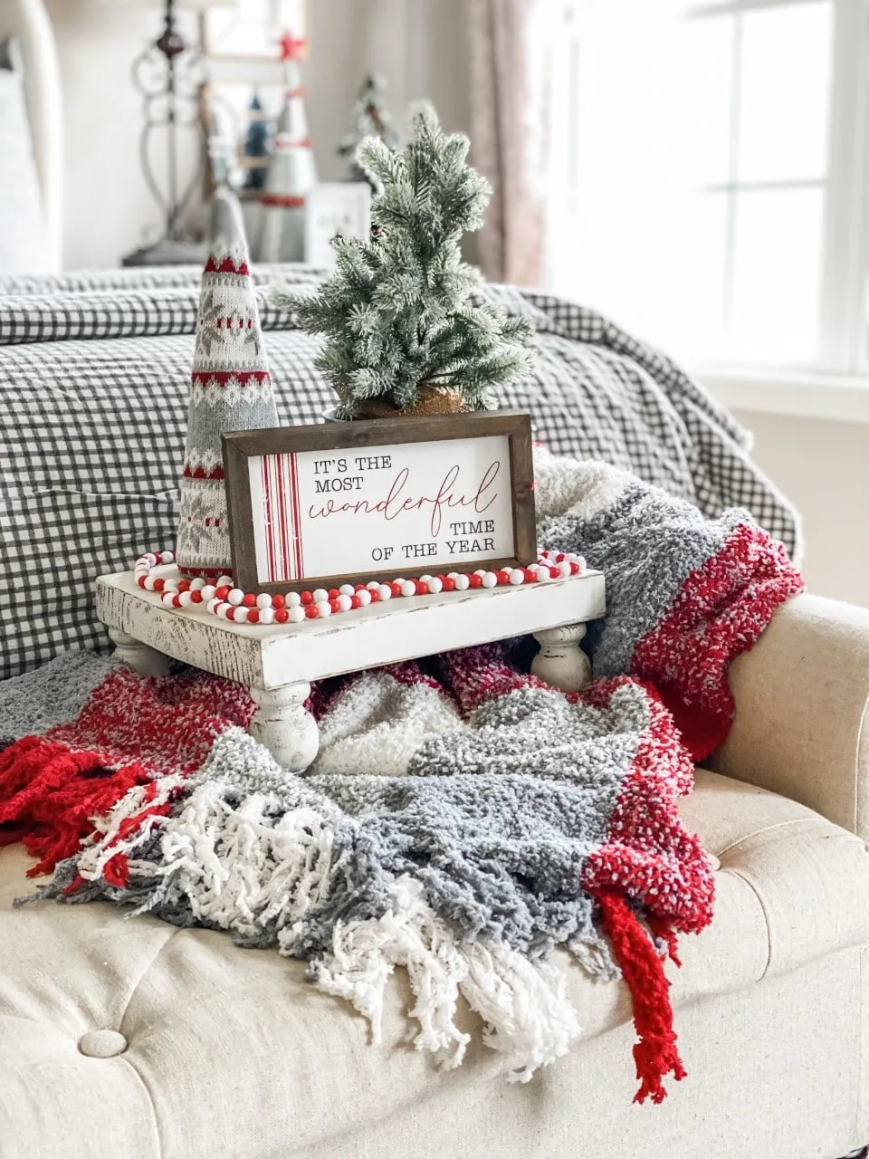 Festive Christmas bedroom decor ideas - Wilshire Collections