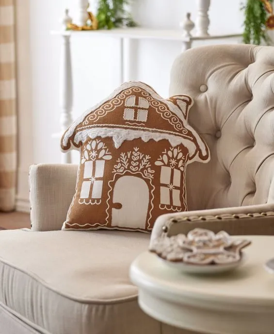 Gingerbread House Pillow 18' - NEW 2024