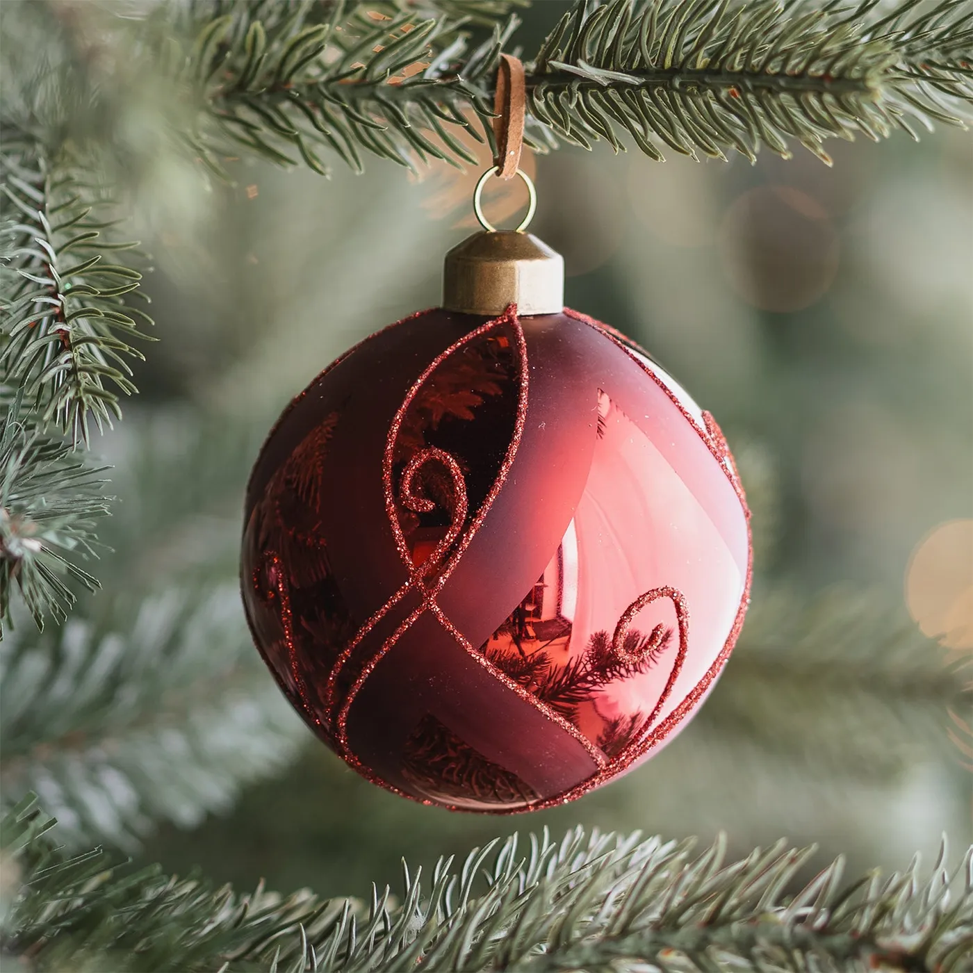 Glass Bauble with Decor | Dark Red | 8 cm