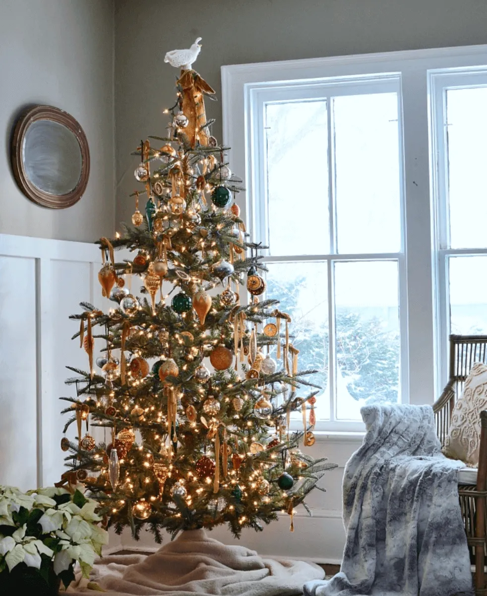 Glass Ornament Tree A Modern Unique Icicle Christmas Tree With Hand Blown Glass Ornaments The Savvy