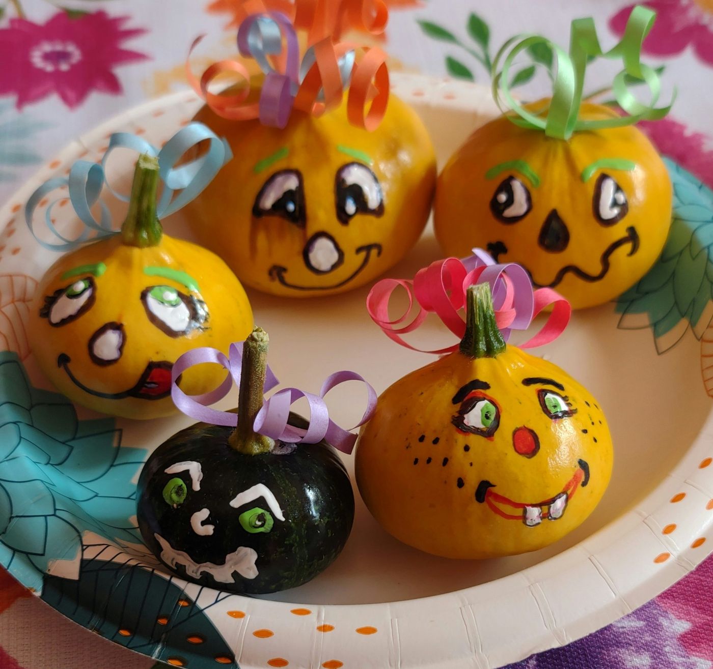 Goofy gourds