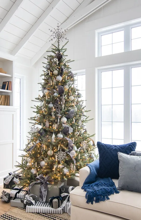 Grey Christmas Ornaments Gray 5' Or 6' Pewter Grey Or Silver Marble Ball Ornaments Autograph Foliages