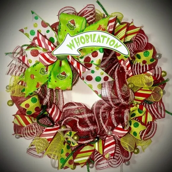 Grinch Wreath – Cheryls Creative Crafts Grinch Christmas wreath XL 22 inch  handmade grinch decorations Whoville