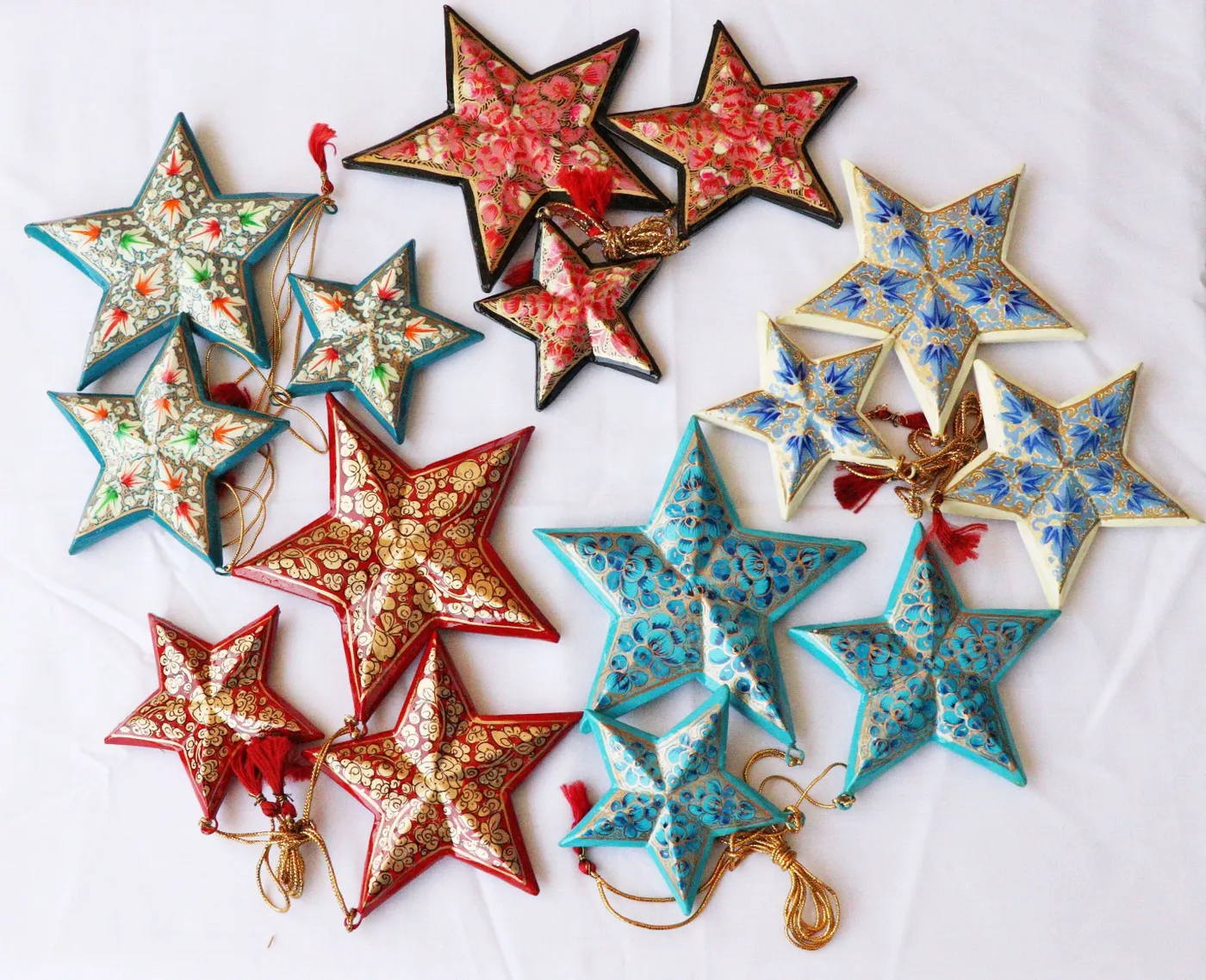 Handmade Paper Mache Christmas Design of Stars Set - YogaKargha