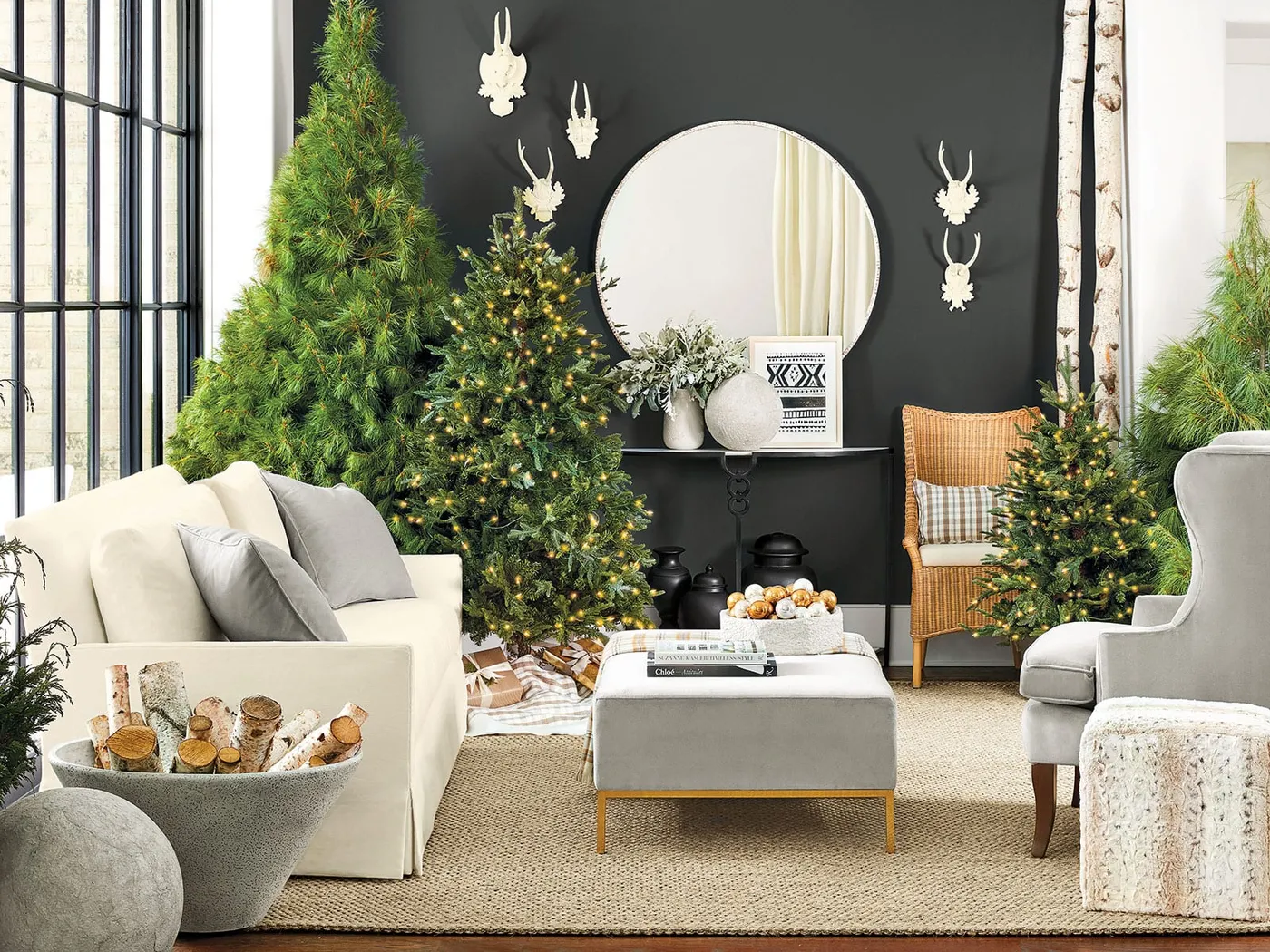 Holiday Color Trend: Black, White, and Green - How to Decorate