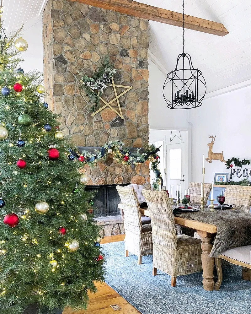 Holiday Decor Ideas and a Peek at my house this year - Duke Manor Farm by Laura Janning