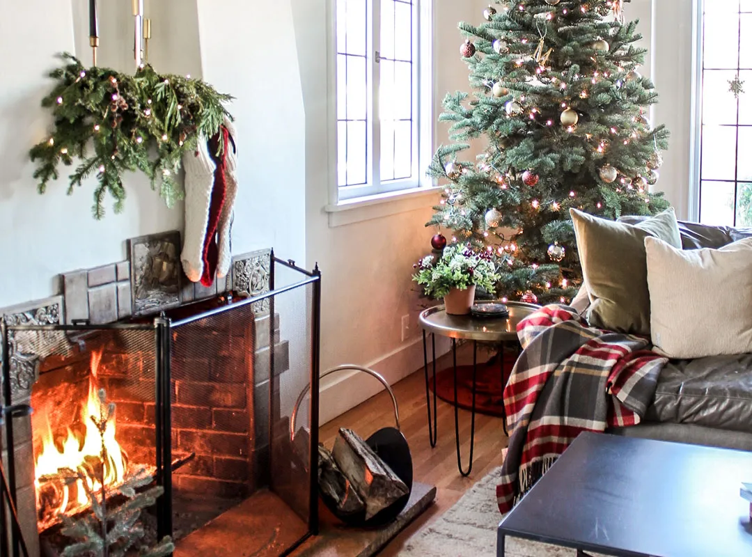 Holiday Home Tour: Cozy English Tudor | The Everymom