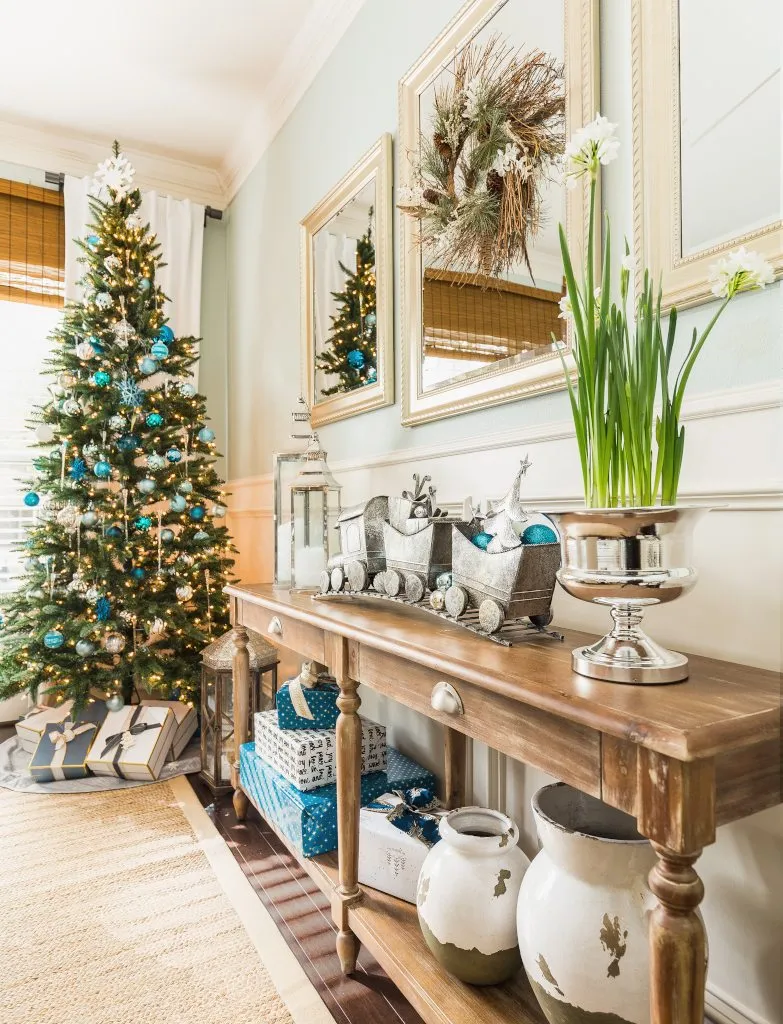 Holiday Home Tour Part 1 • Honey We're Home