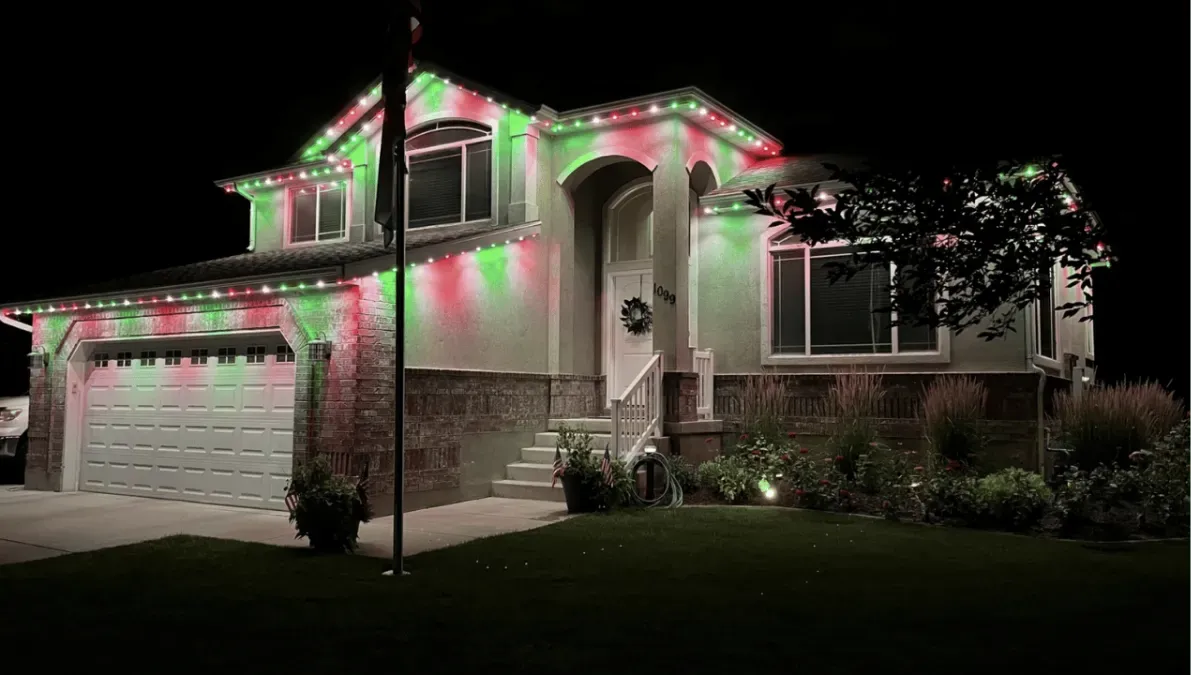Holiday Lighting – Lume Premium Outdoor Lighting