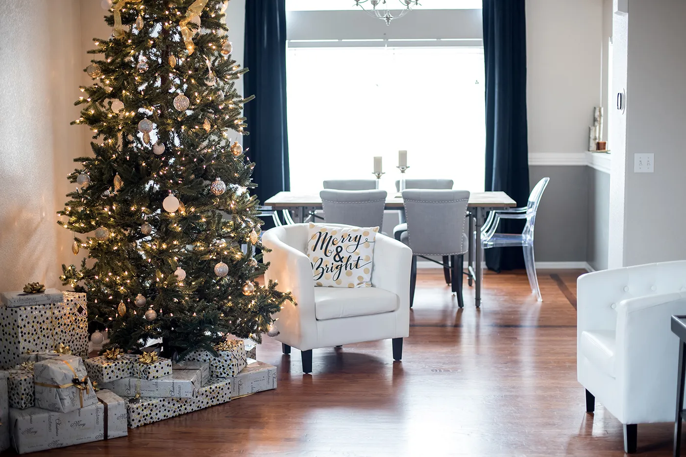Home For The Holidays | Luxury Branding for Coaches