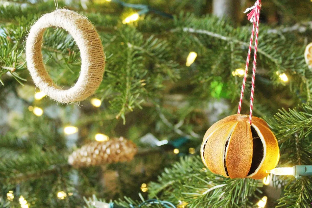 Homemade Christmas Ornaments: A Natural Way To Decorate Tree