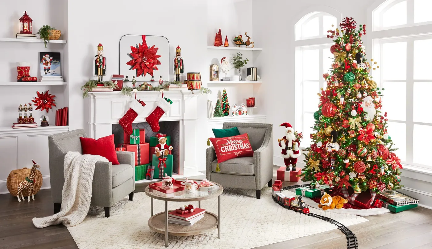 Hot 2021 decor trends for the holidays