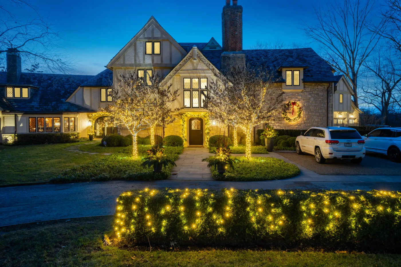 How to Create a Holiday Home Everyone Drives By: Elegant Christmas Light Designs in Upper Arlington, Grandview & Dublin