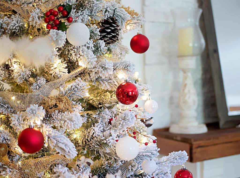 How to Decorate a Slim Christmas Tree Like a Pro -