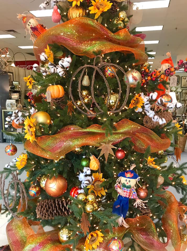How to Decorate Your Christmas Tree Like a Professional