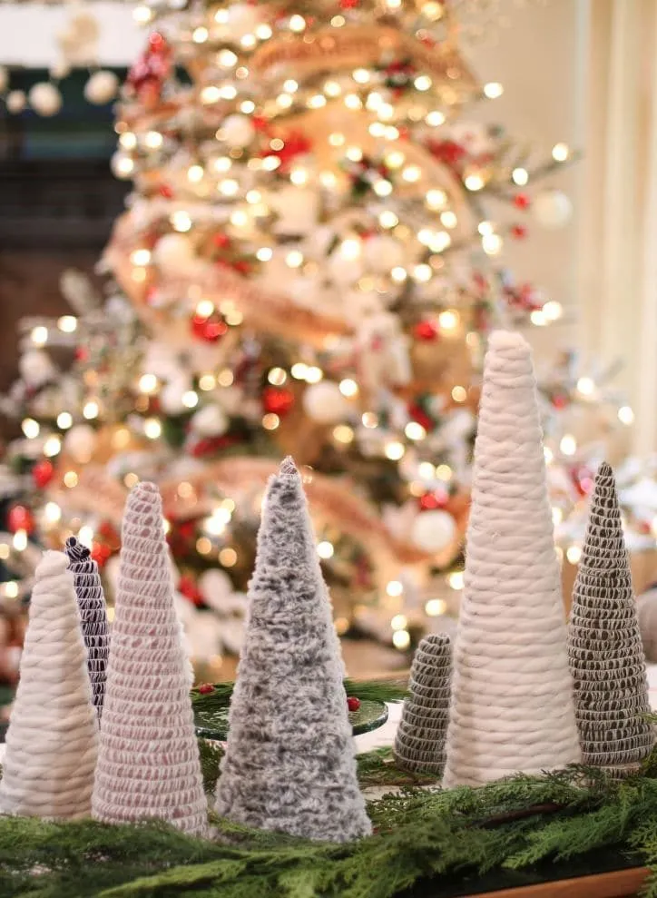 How to Easily Create a More Marvelous Mini Christmas Tree Tabletop Display