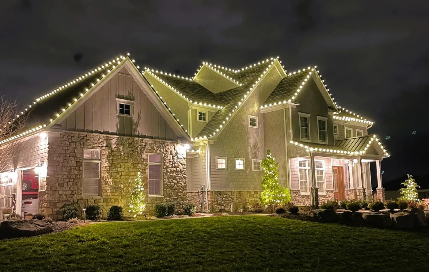 How to Make the Most of Your Christmas Lighting Installation - Revive Holiday Lighting