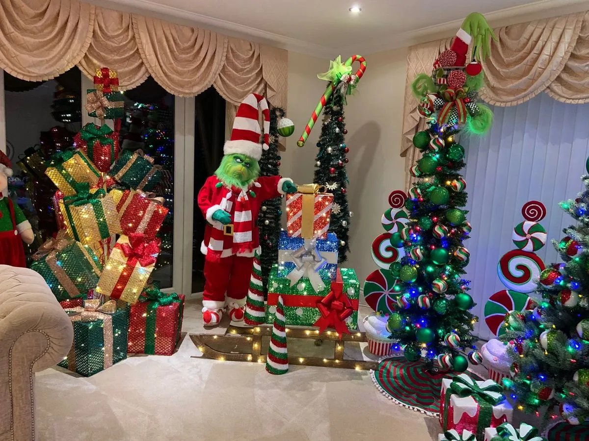 I've spent £40k on Christmas decorations - it takes me a week to decorate my house' - The Mirror