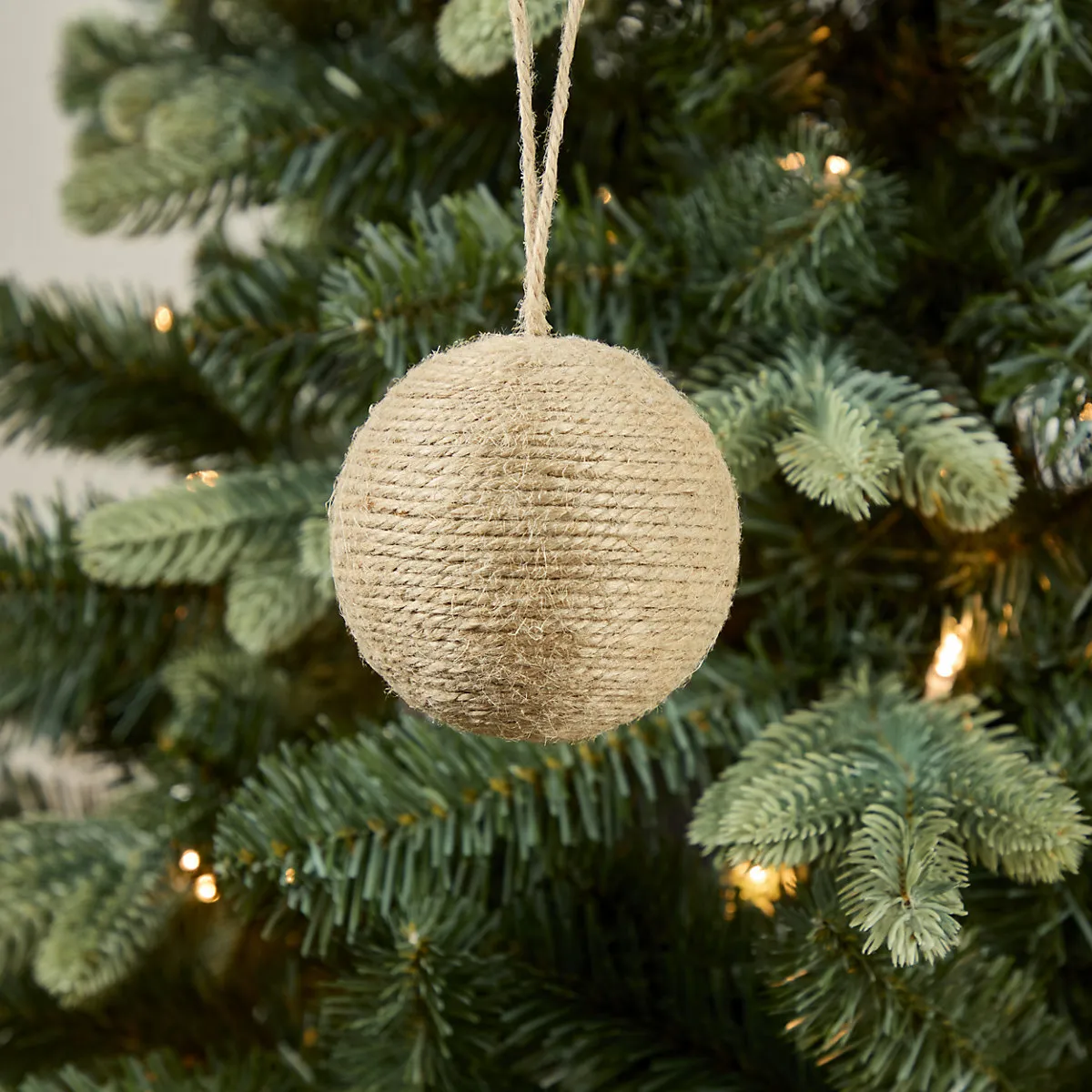 Jute string Round Bauble (D) 80mm - Natural