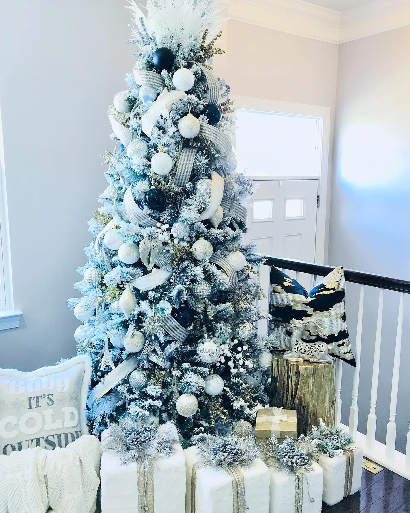Luxury Christmas Tree Decorations We Love | Love Happens Mag