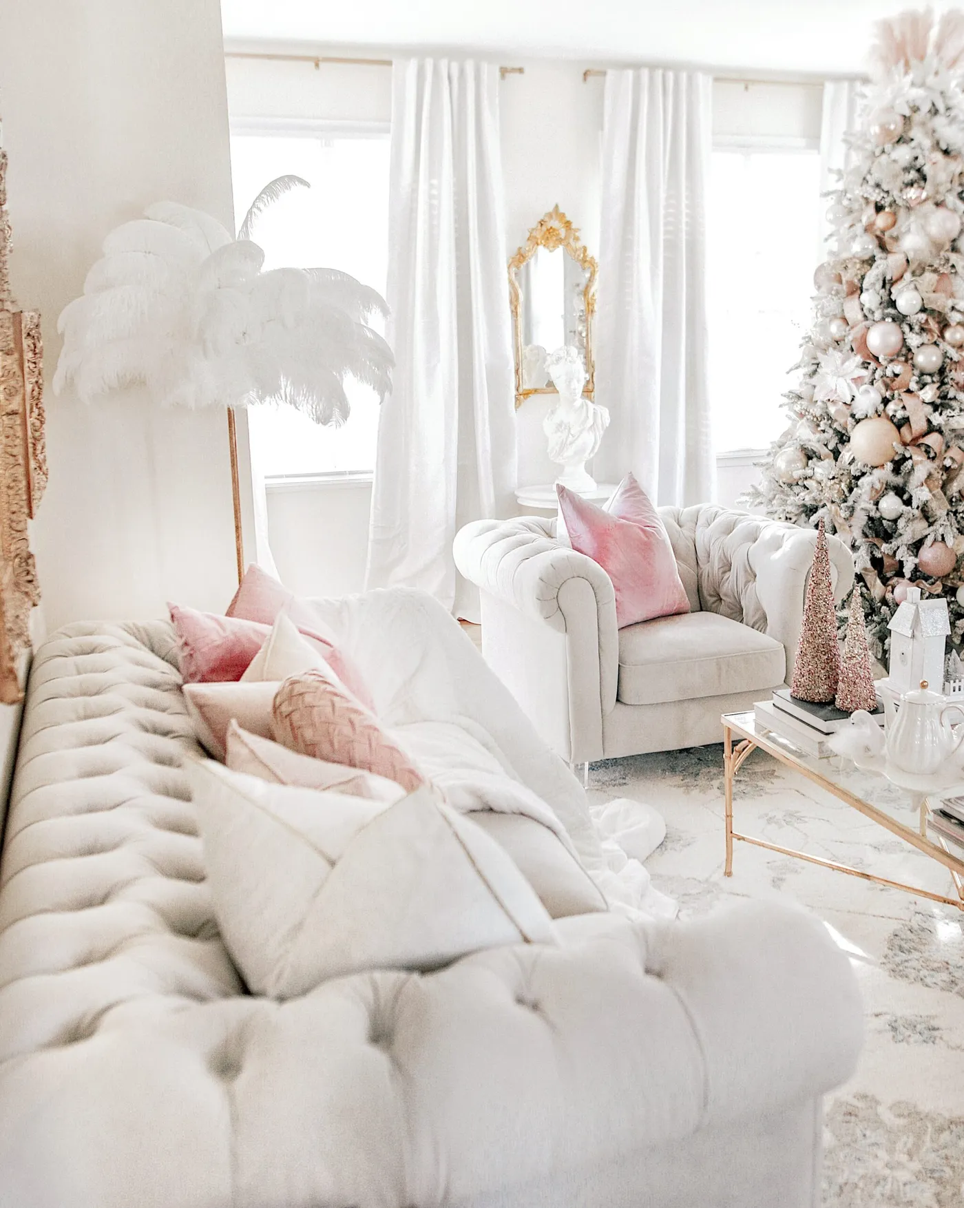 Marie Antoinette Vibes For This Darling Living Room Makeover - J'adore  Lexie Couture