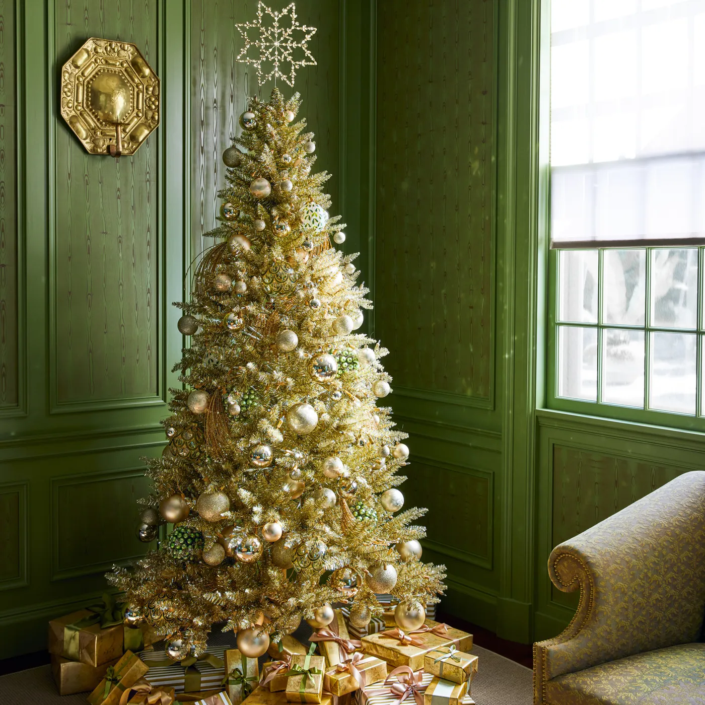 Martha Stewart Festive Holiday Christmas Trees 🌲 Green Ivory Sparkle NEW!