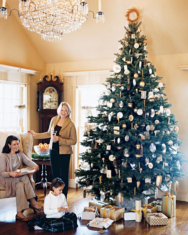 Martha Stewart's Holiday Decorating Ideas
