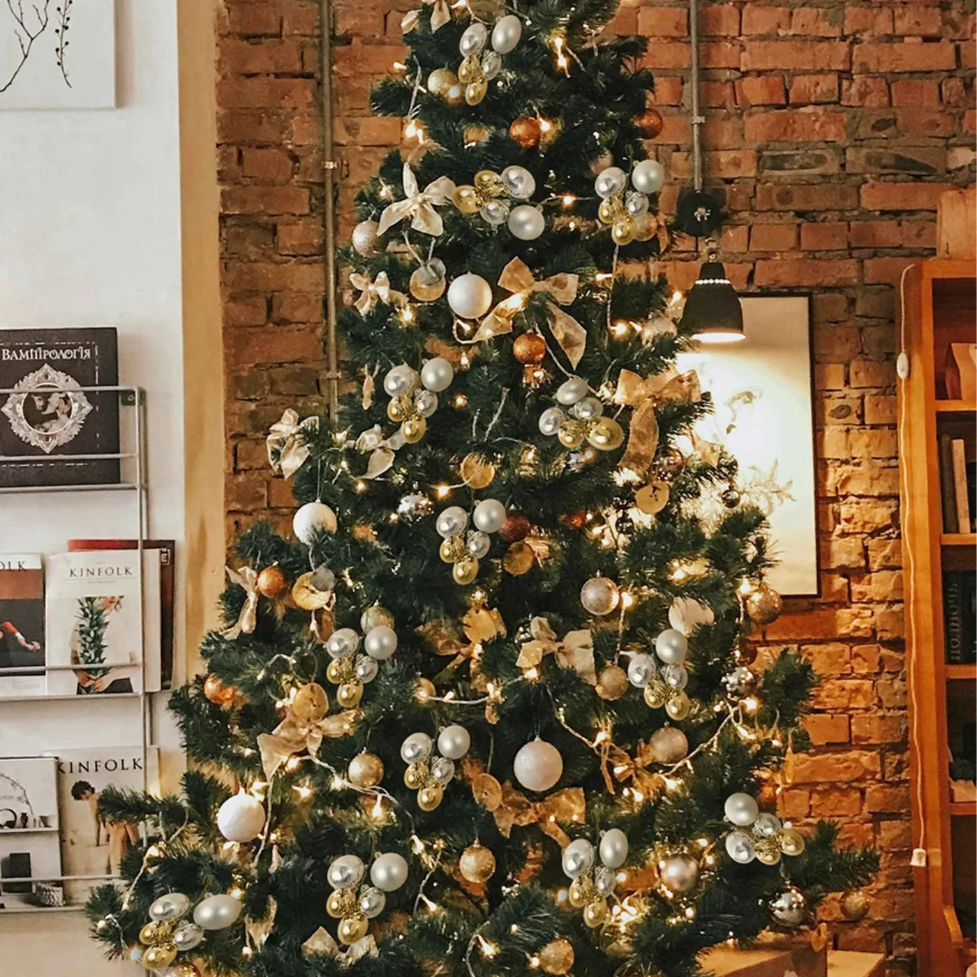 Matte Silver & Gold Ball Clusters | Christmas Tree Ornaments | 6 Sets – Lee  Display