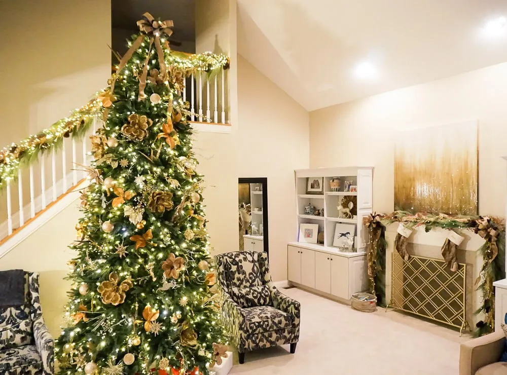 Merry and Bright: Christmas Decorations 2018