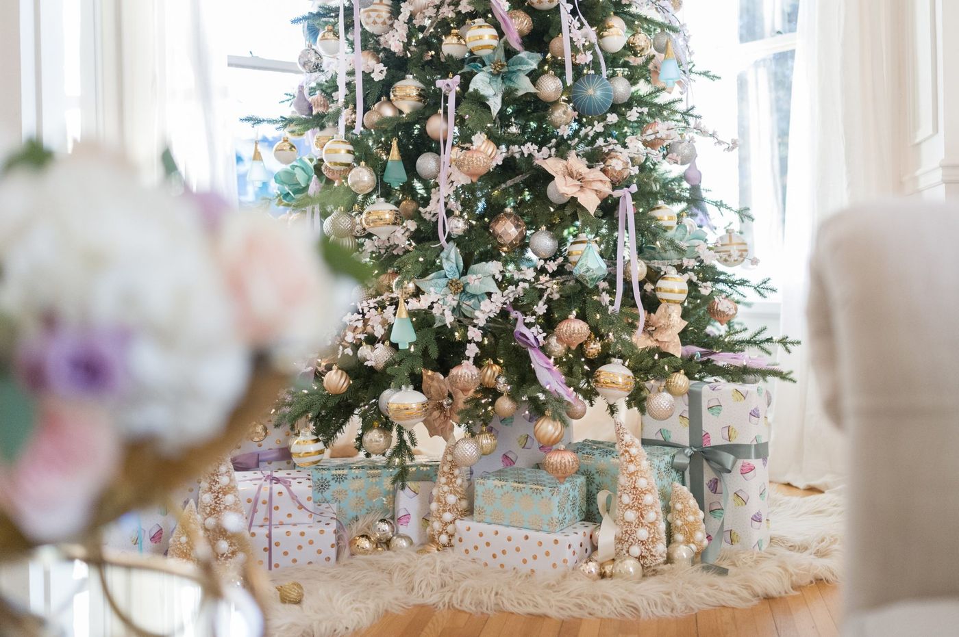 Modern Parisian Christmas - The Leslie Style