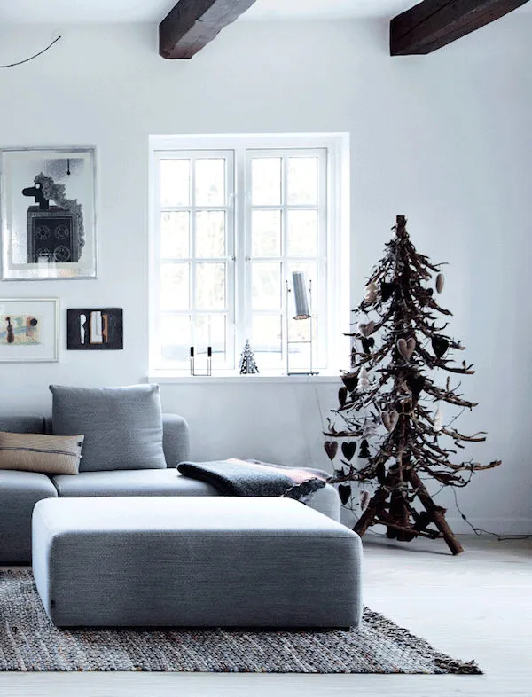 my scandinavian home: A beautiful Danish farmhouse ready for Christmas