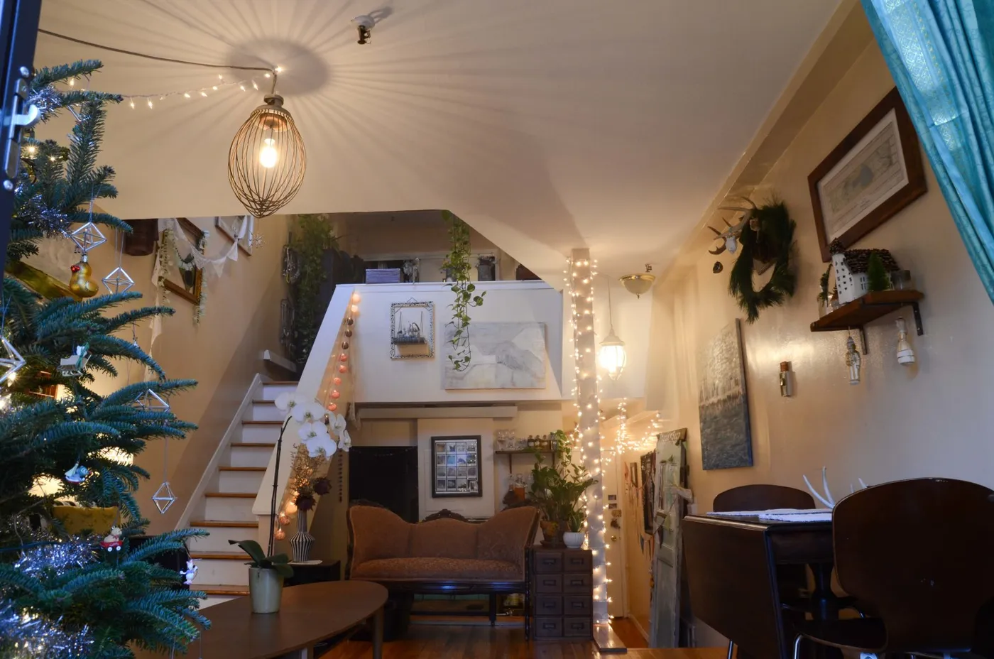 NYC Upper East Side Apartment at Christmas