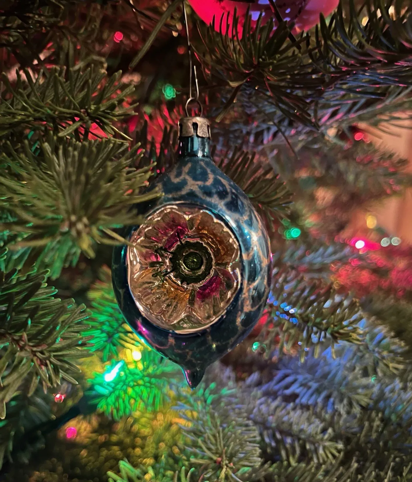 Old Fashioned Vintage Keepsake Ornaments Old-Fashioned Christmas — North  Shore Heritage Preservation Society
