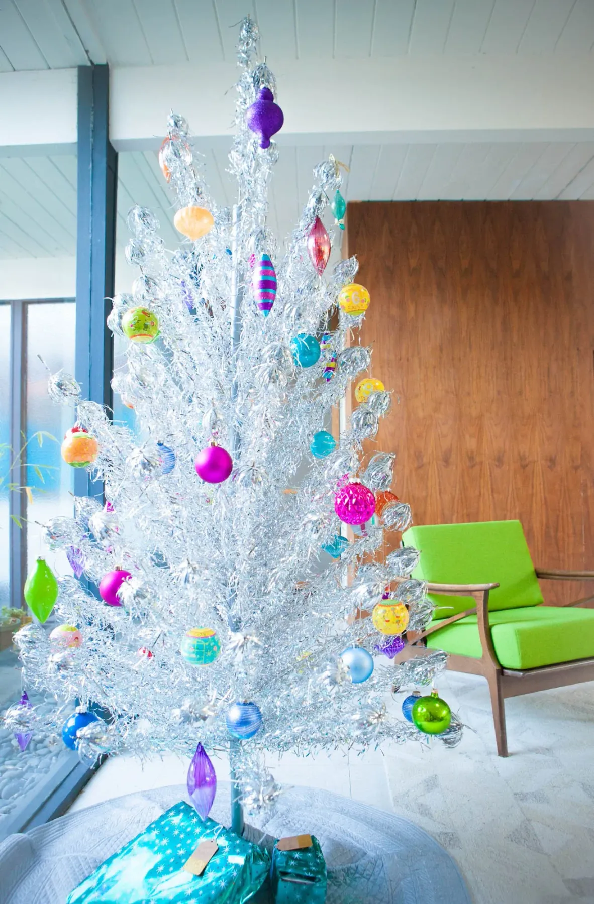 Our Vintage Aluminum Christmas Tree — Mid Century Modern Interior Designer  - Destination Eichler - San Francisco Bay Area Interior Designer