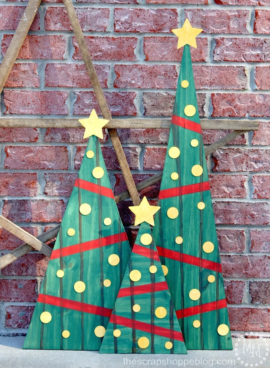 outdoor christmas decor Archives - The Scrap Shoppe