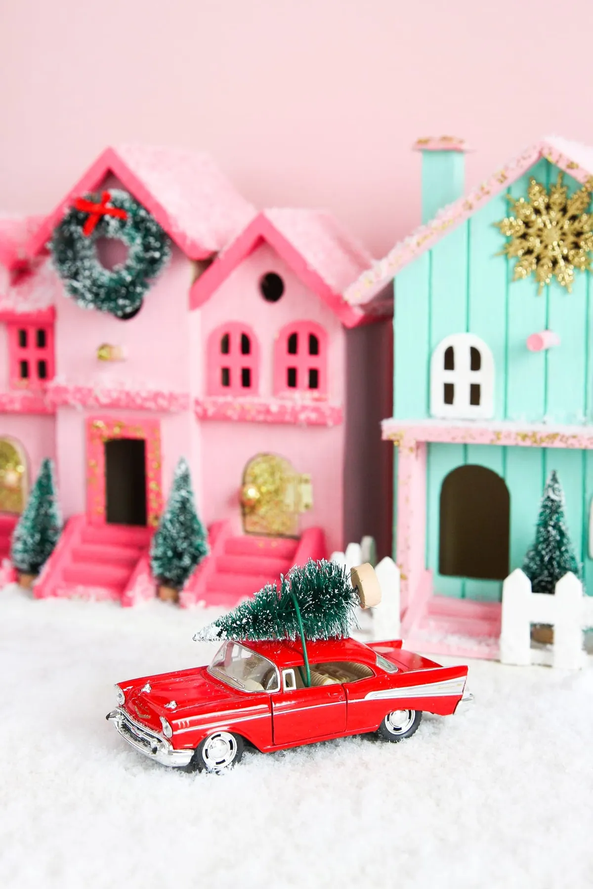 Pink Christmas Village House Claus Bakery Pink Door LED Pastel Gingerbread House Christmas Indoor Decoration At