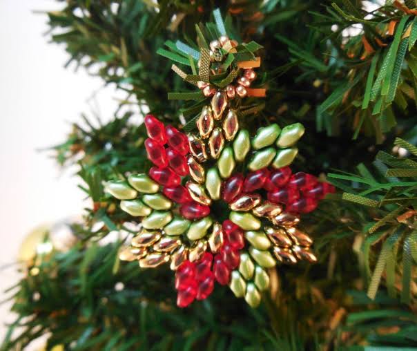 Pinwheel Christmas Ornament Beading Pattern