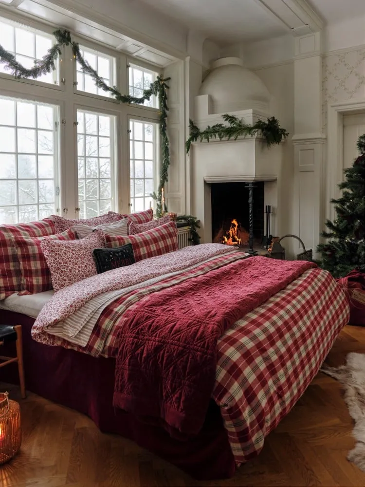 Quilted Organic Cotton Velvet Bedspread | Lexington