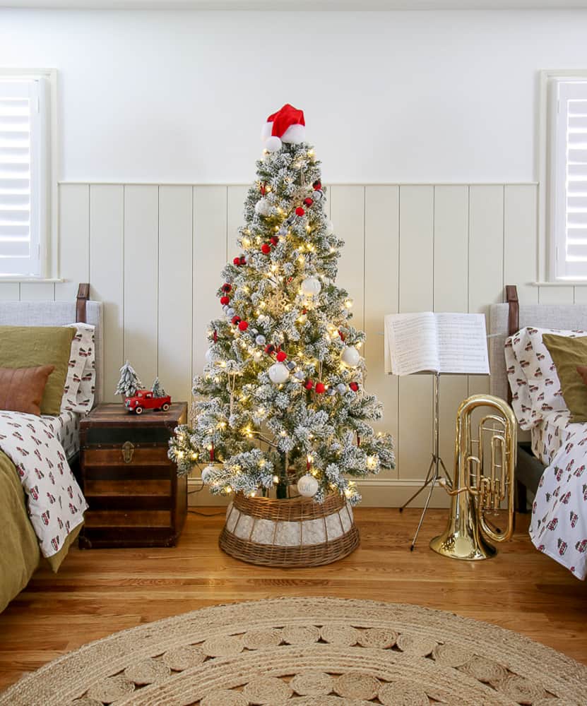 Red and White Christmas Decor - Traditional Home Tour - Stefana Silber