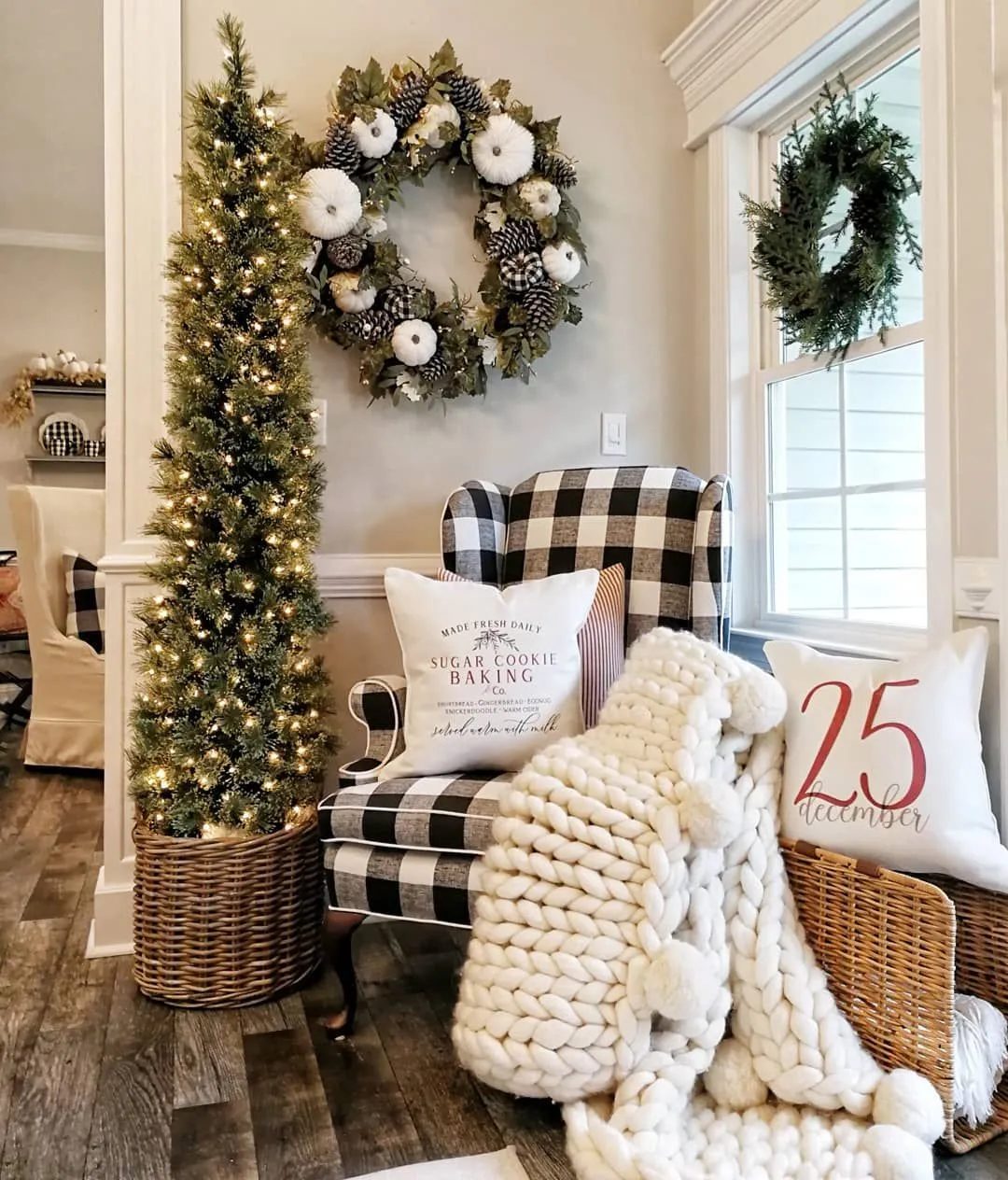 Rustic and Farmhouse-Inspired Christmas Decor Ideas You Should Try