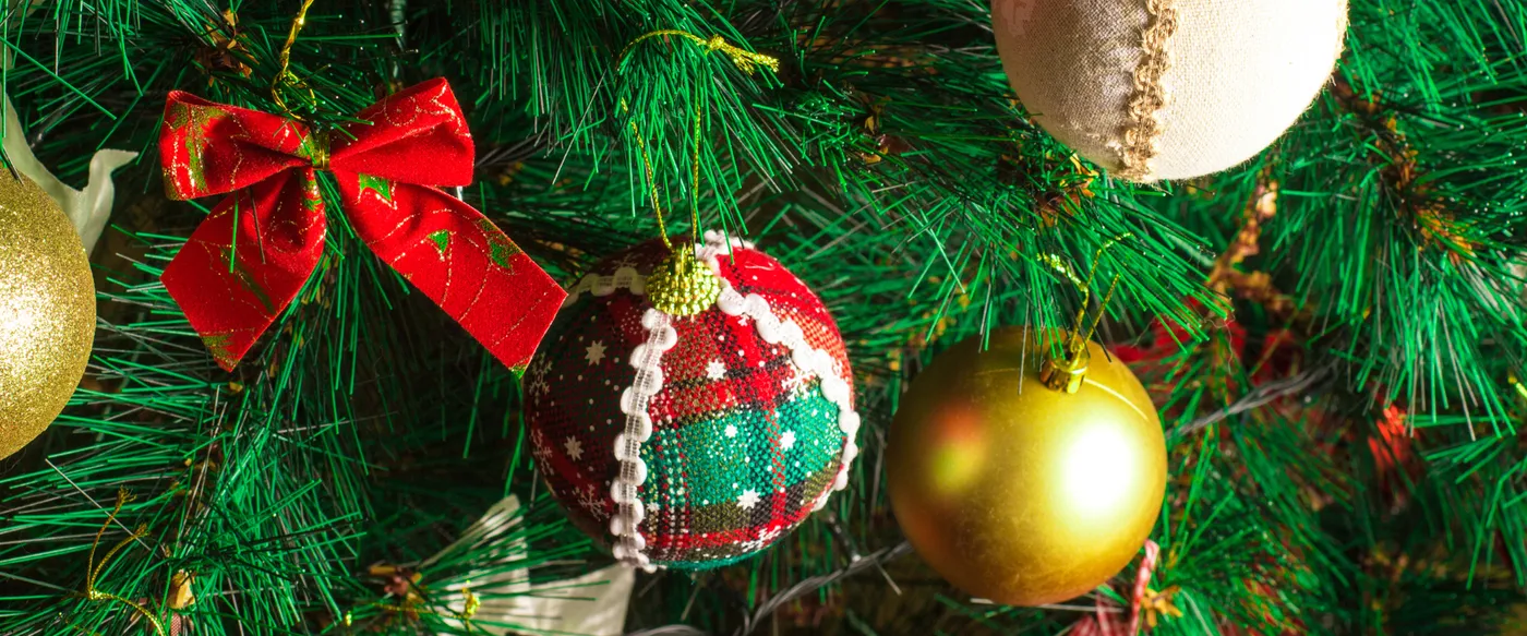 Should you get an artificial Christmas tree this year? – Home & Garden Extras