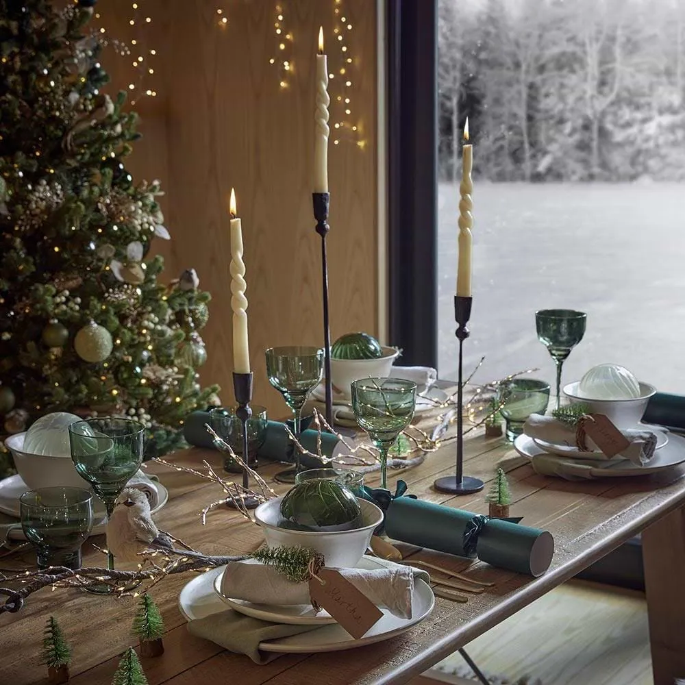 Styling a beautiful Christmas table | Style Notes