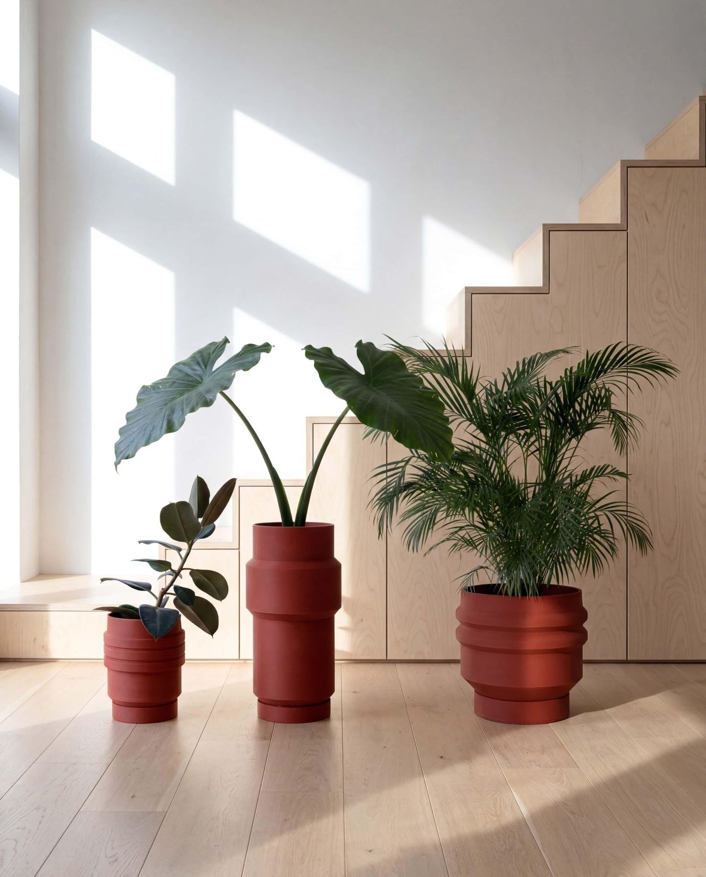 SYDNEY Wide Floor Planter Terracotta Rust | Minimum Design