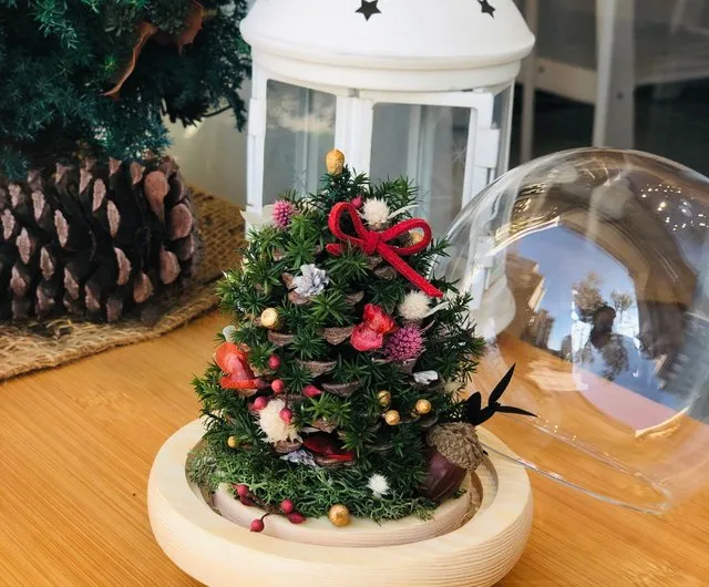 Taiwan Ocher pine cone Christmas tree glass light ball ochre-floral-design  - Pinkoi