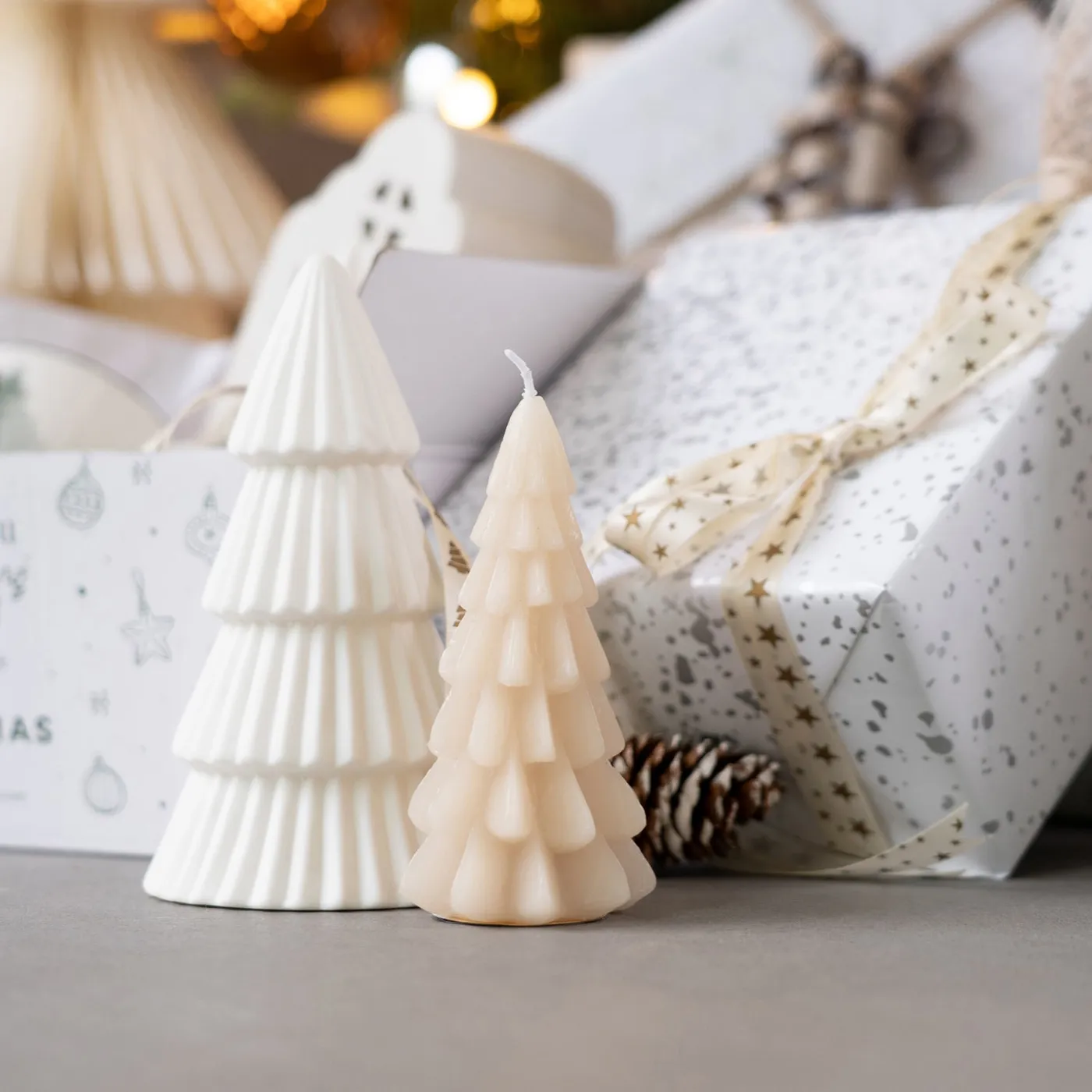 Taupe Christmas tree candle 13 cm | It's all about Christmas